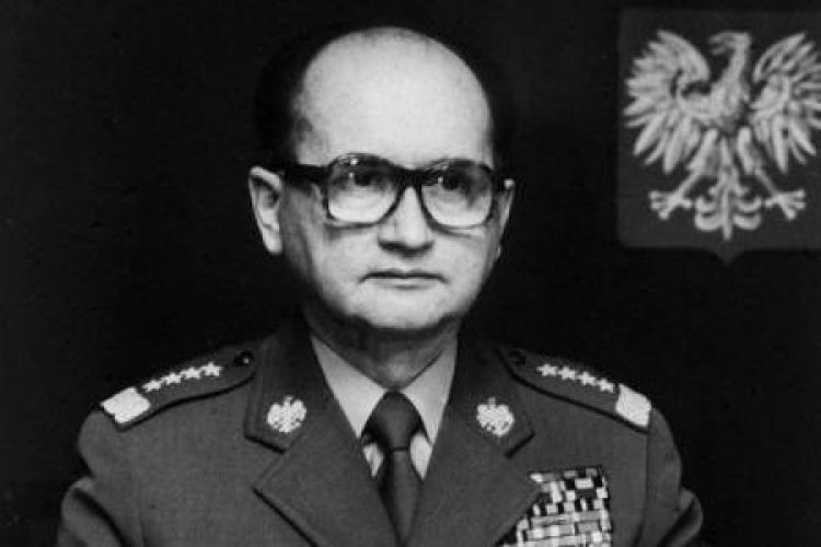 Wojciech Jaruzelski - generał armii LWP. Grudzień 1981 r. Fot. PAP/Archiwum Wojciech Jaruzelski - generał armii LWP. Grudzień 1981 r. Fot. PAP/Archiwum